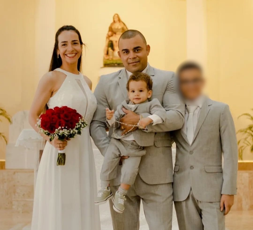 Adolescente de 14 años droga a su madre, padre y hermano de 4 años, y luego los mata a tiros 26